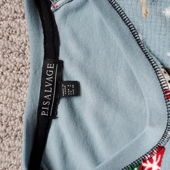 PJ Salvage Christmas Dogs Pajama top. Size S - Picture 2 of 4